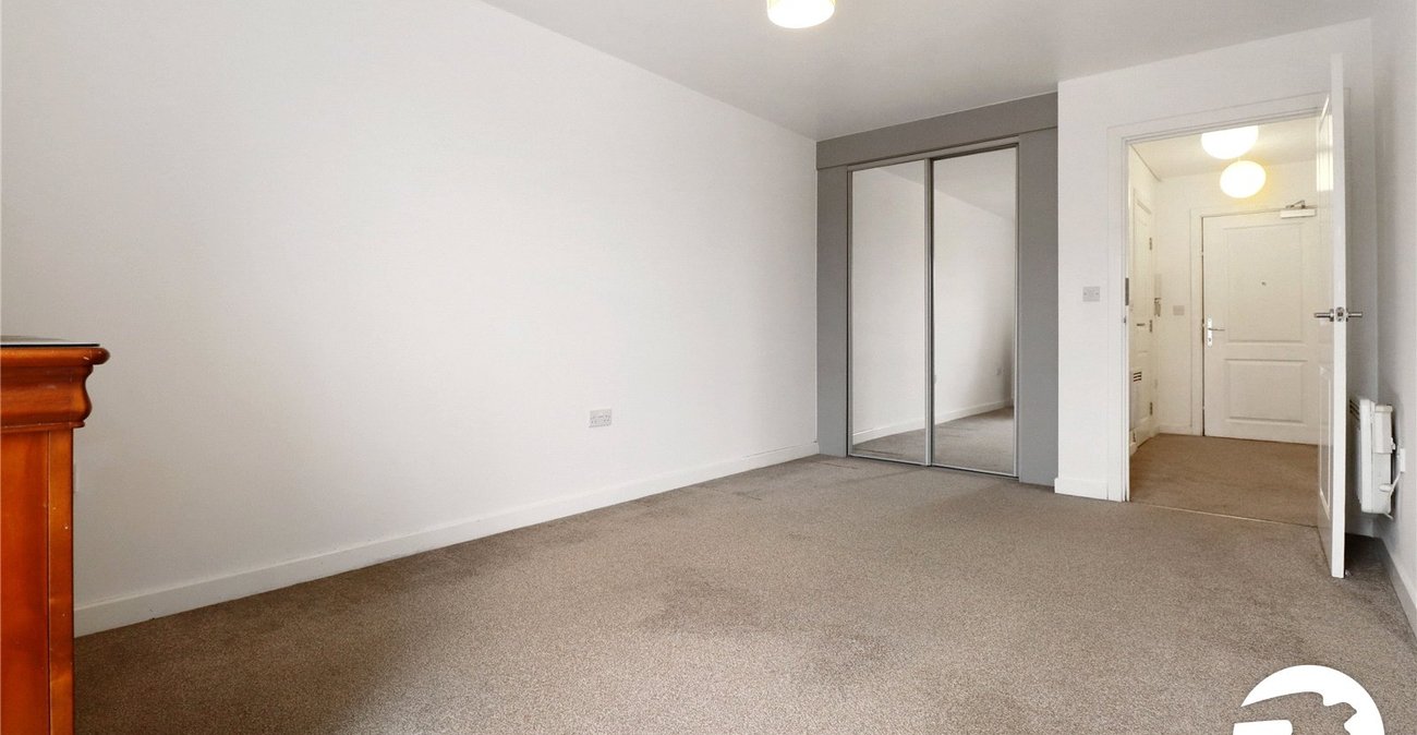 1 bedroom property for sale in Belvedere | Robinson Jackson