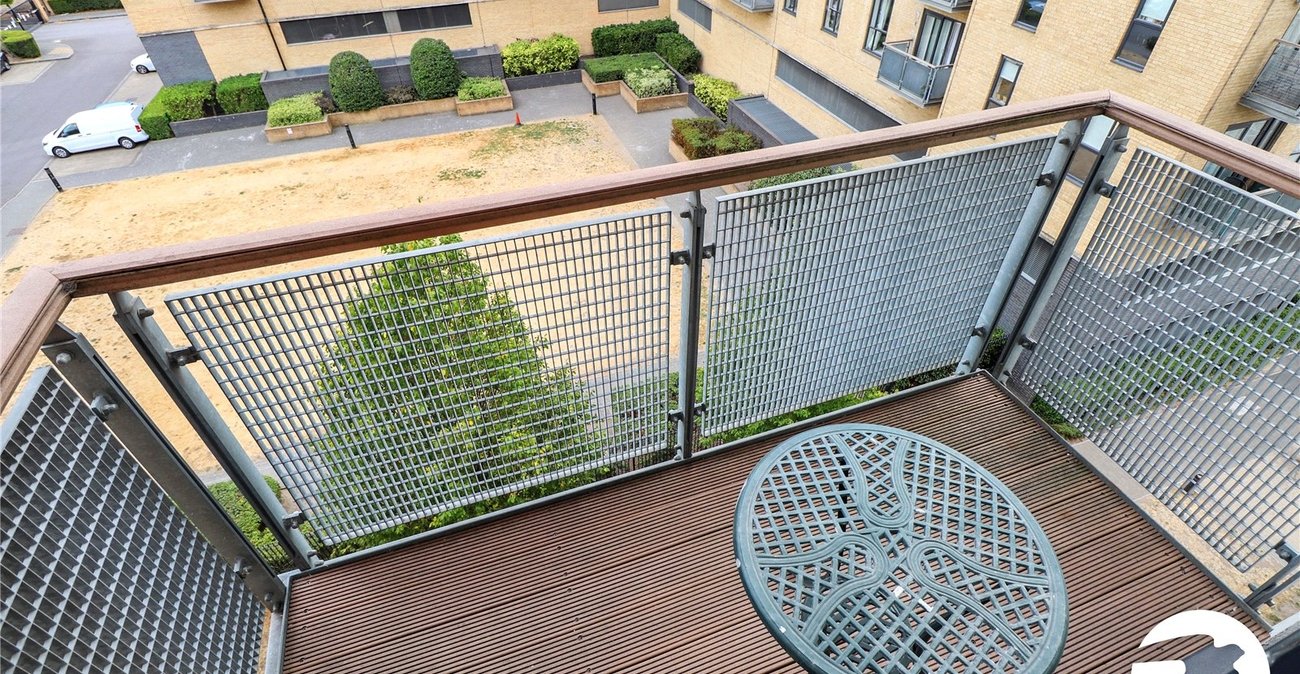 1 bedroom property for sale in Belvedere | Robinson Jackson