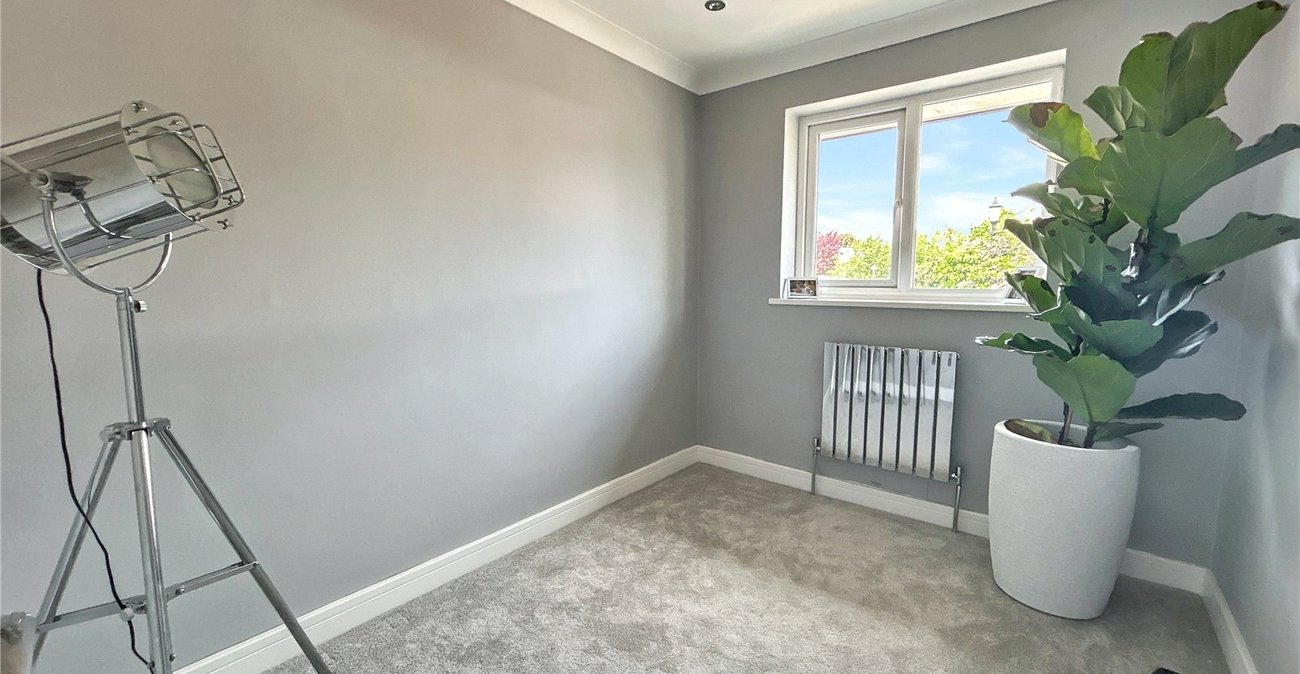 2 bedroom house for sale in Sidcup | Robinson Jackson