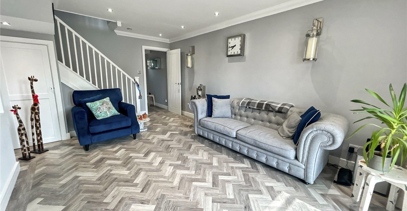 2 bedroom house for sale in Sidcup | Robinson Jackson