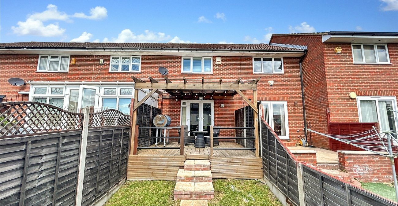 2 bedroom house for sale in Sidcup | Robinson Jackson
