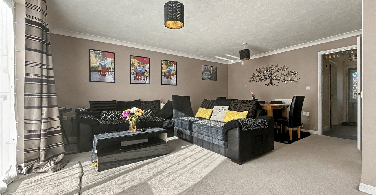 3 bedroom house for sale in Gillingham | Robinson Michael & Jackson