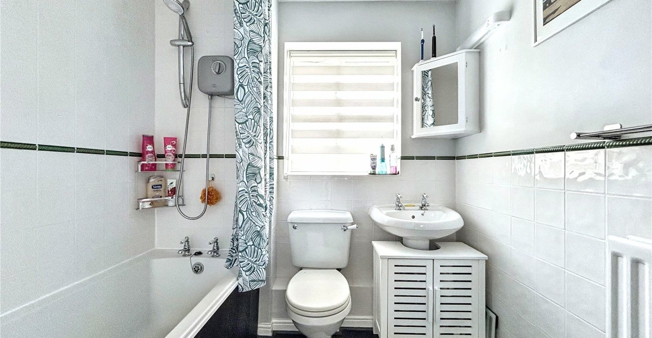 3 bedroom house for sale in Gillingham | Robinson Michael & Jackson