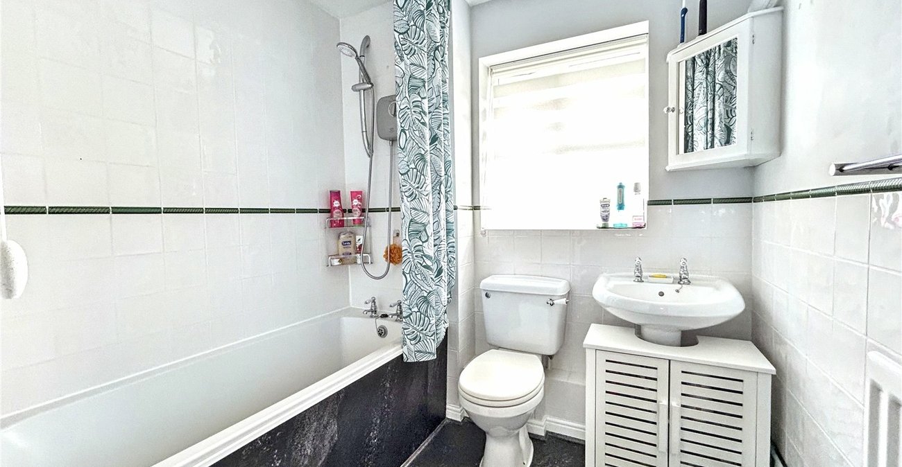 3 bedroom house for sale in Gillingham | Robinson Michael & Jackson