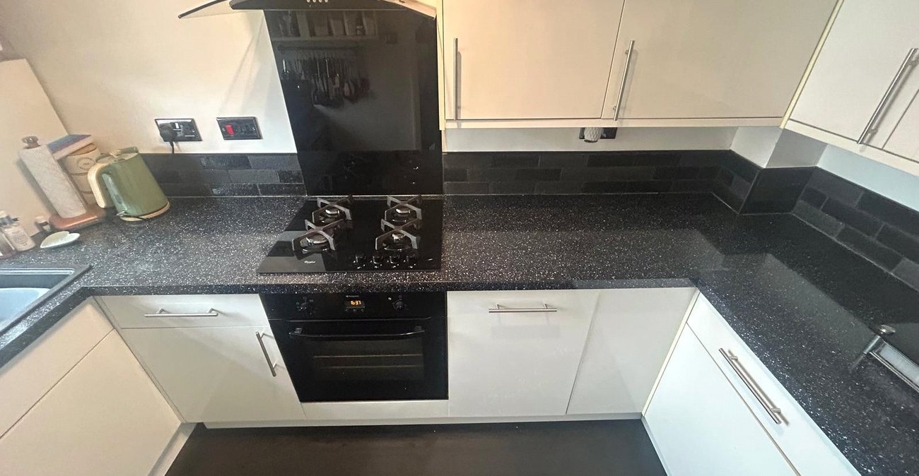 2 bedroom house for sale in Gravesend | Robinson Michael & Jackson