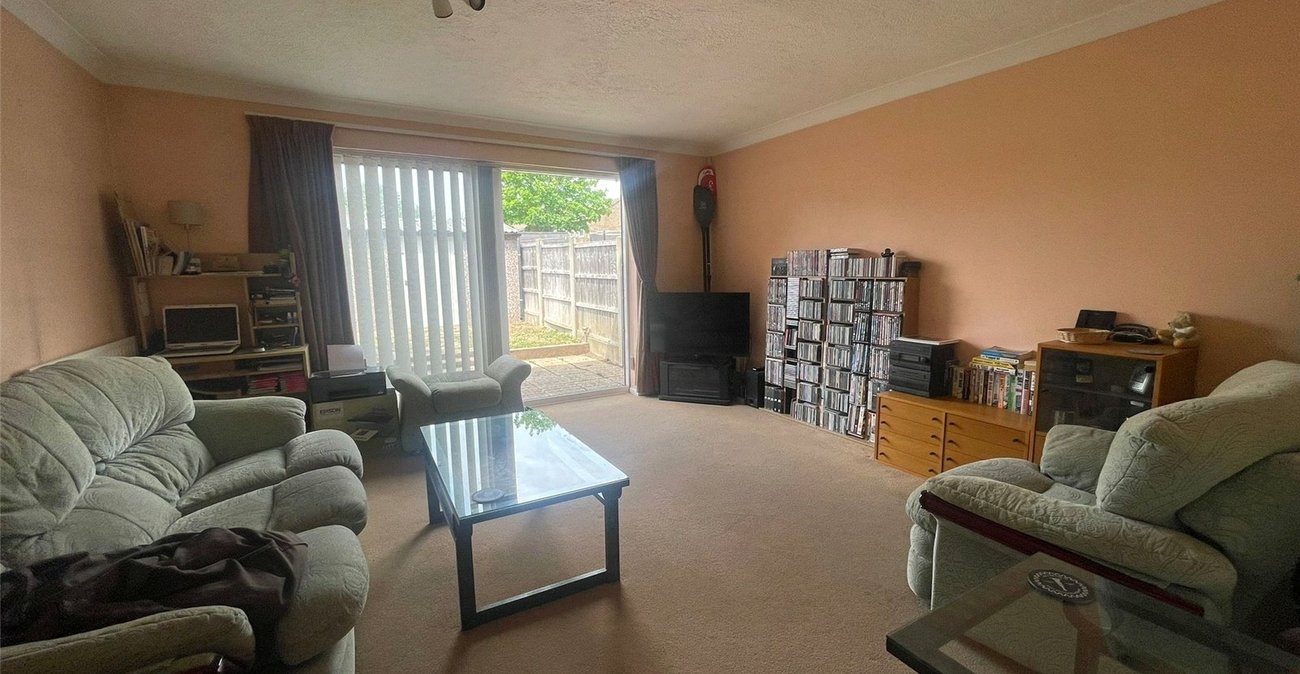 3 bedroom house for sale in Hever Court Farm | Robinson Michael & Jackson