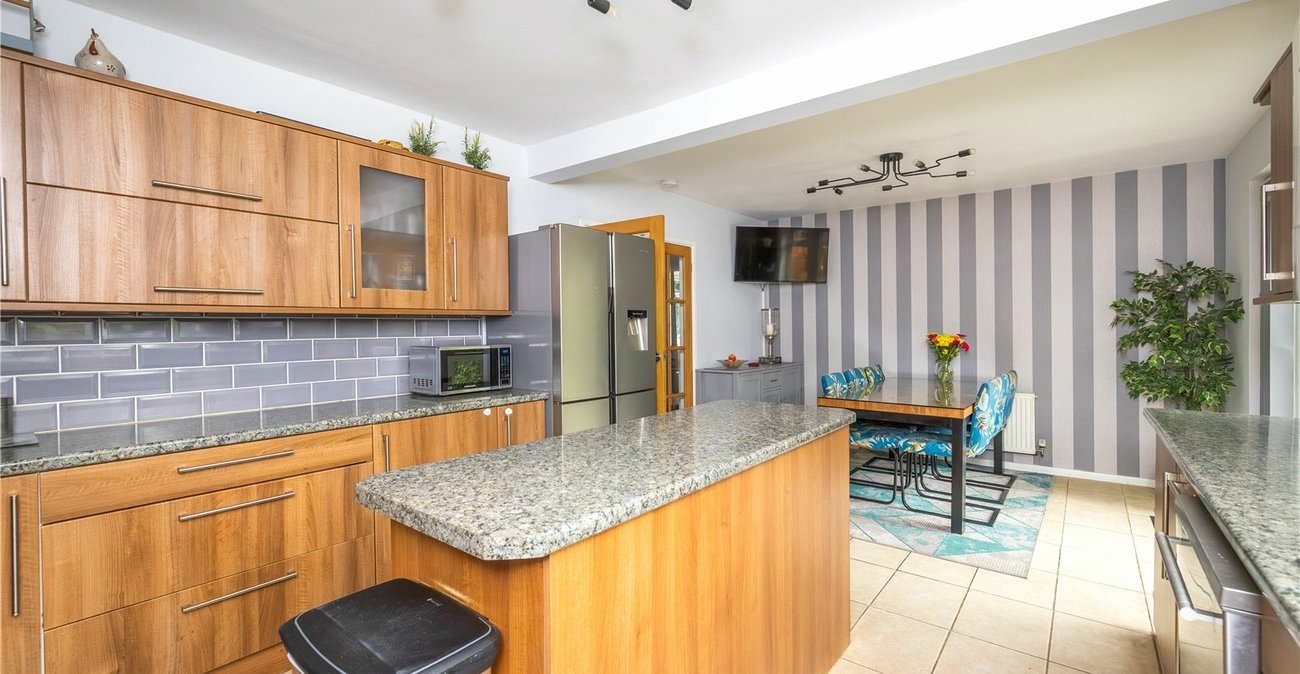 3 bedroom house for sale in Gravesend | Robinson Michael & Jackson