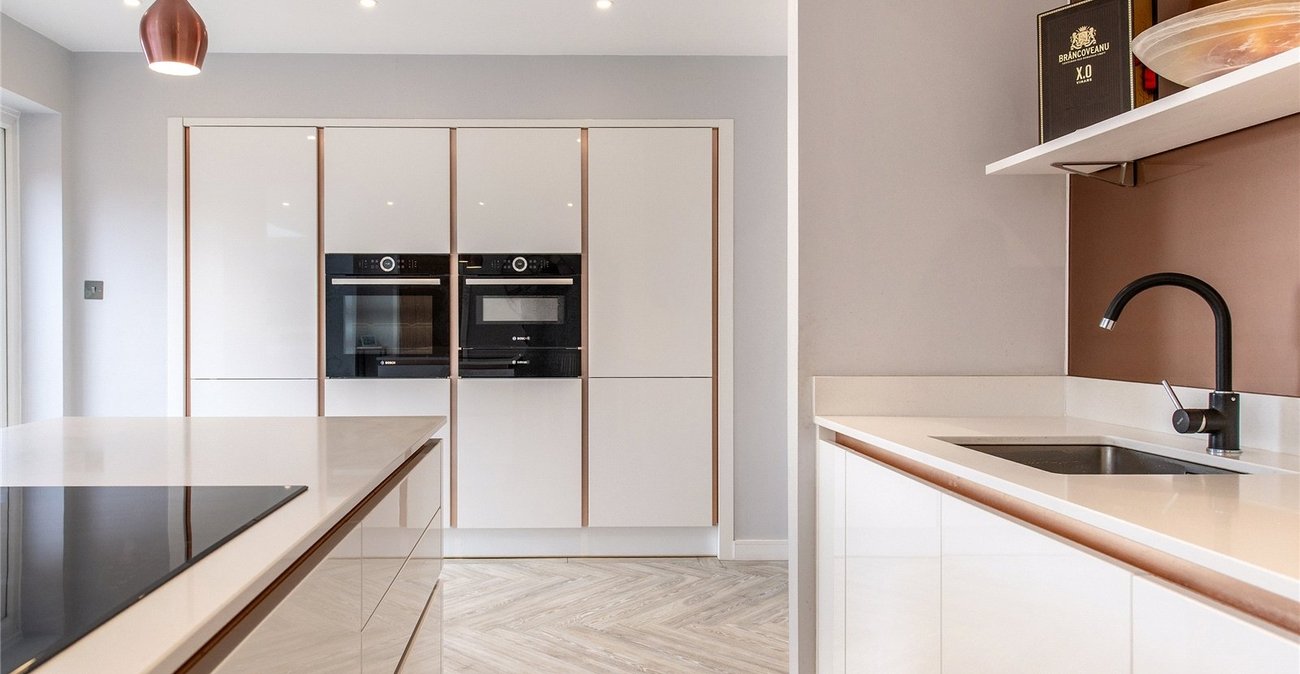 5 bedroom house for sale in Gravesend | Robinson Michael & Jackson