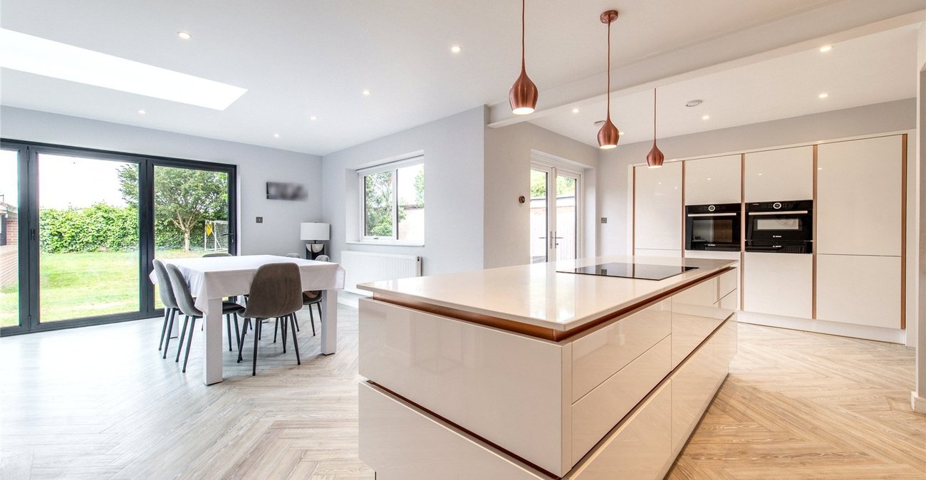 5 bedroom house for sale in Gravesend | Robinson Michael & Jackson