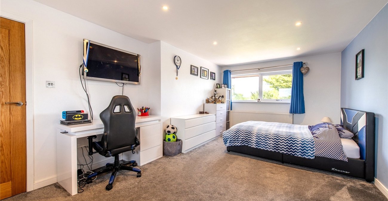 5 bedroom house for sale in Gravesend | Robinson Michael & Jackson