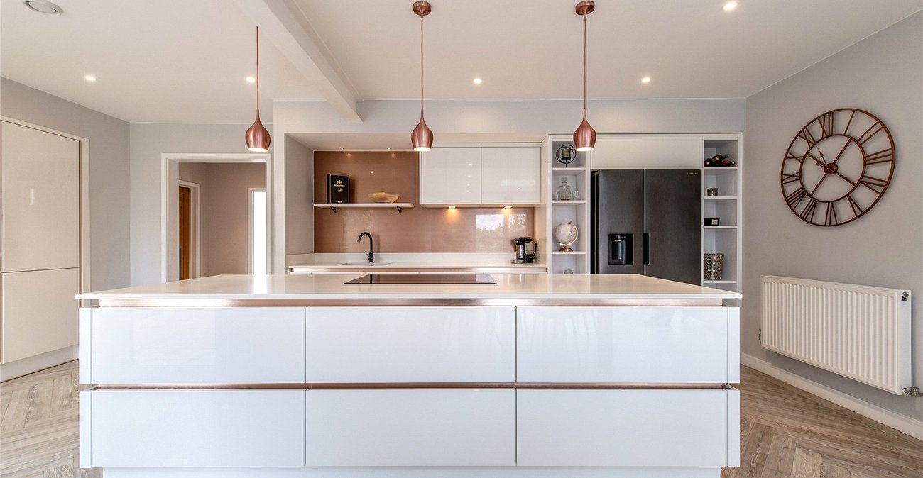 5 bedroom house for sale in Gravesend | Robinson Michael & Jackson