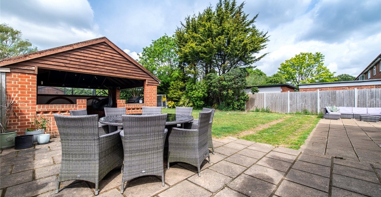 5 bedroom house for sale in Gravesend | Robinson Michael & Jackson