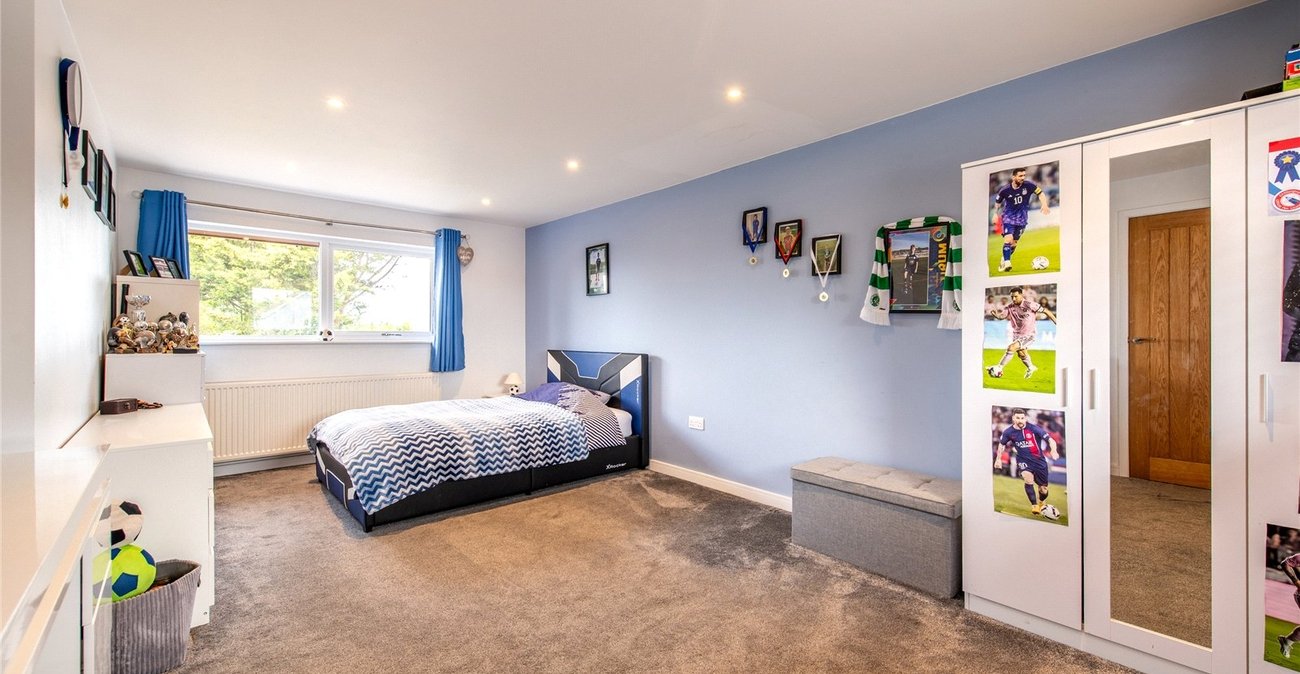 5 bedroom house for sale in Gravesend | Robinson Michael & Jackson