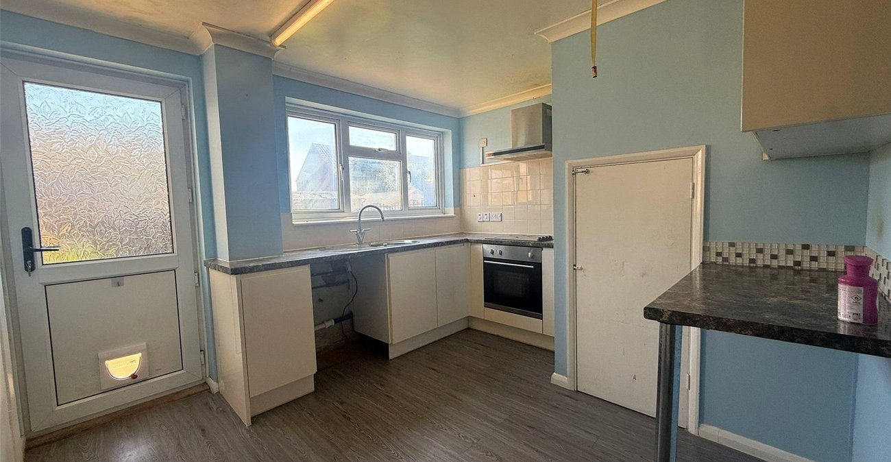 3 bedroom house for sale in Gravesend | Robinson Michael & Jackson