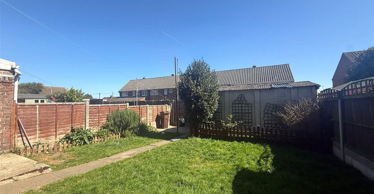3 bedroom house for sale in Gravesend | Robinson Michael & Jackson