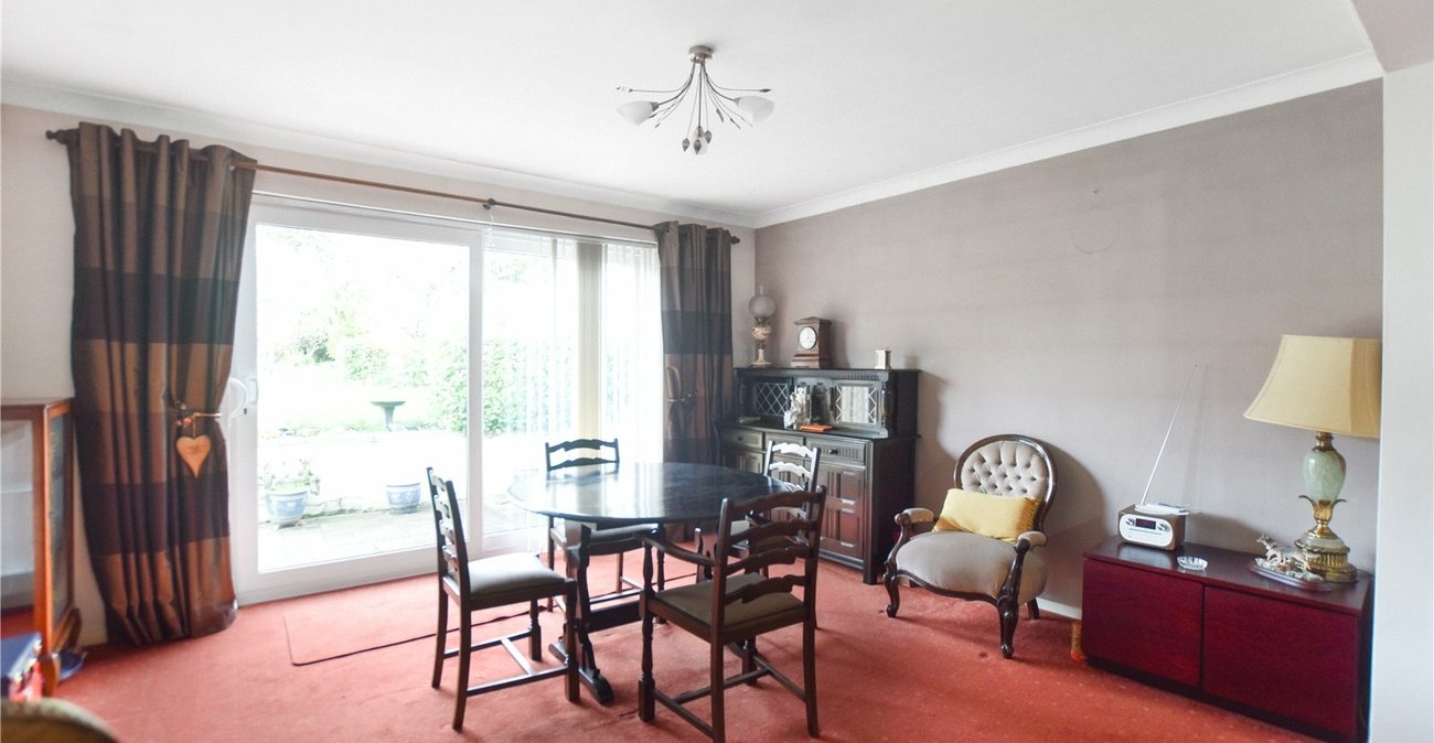 2 bedroom bungalow for sale in Bexley | Robinson Jackson