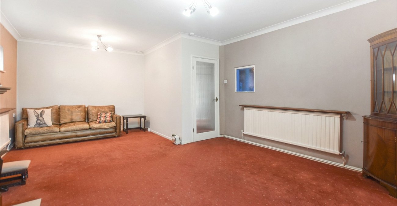 2 bedroom bungalow for sale in Bexley | Robinson Jackson