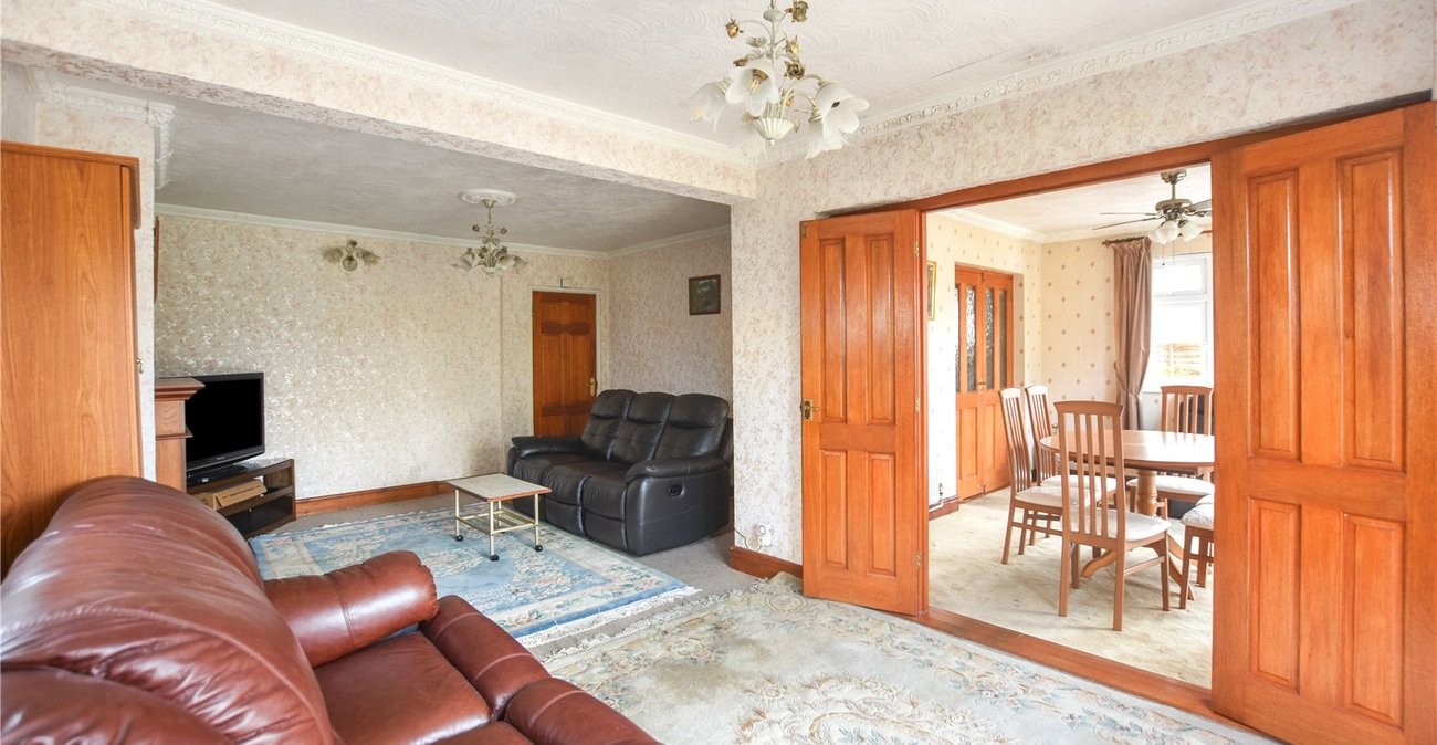 3 bedroom bungalow for sale in Bexley | Robinson Jackson
