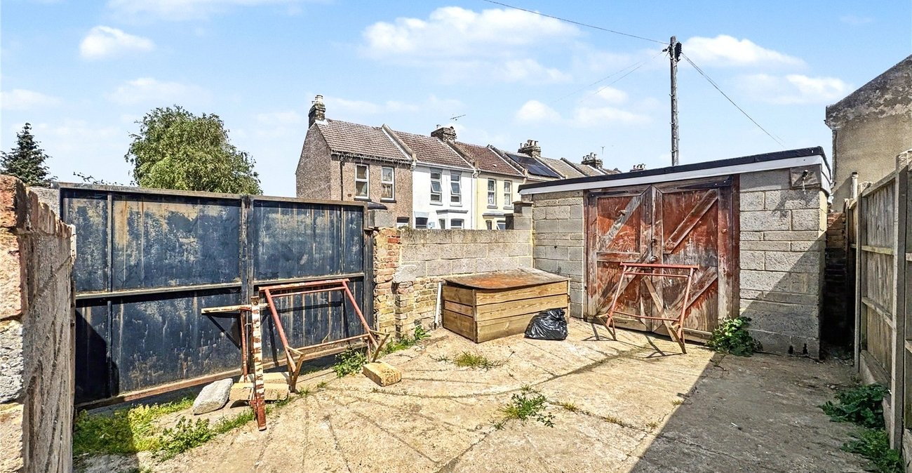 3 bedroom house for sale in Gillingham | Robinson Michael & Jackson