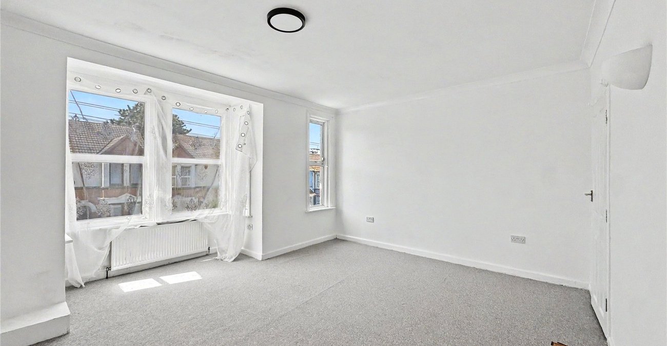 3 bedroom house for sale in Gillingham | Robinson Michael & Jackson