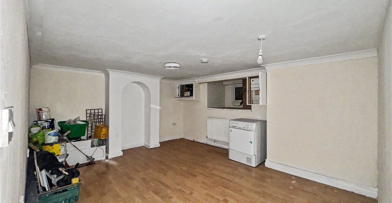 3 bedroom house for sale in Gillingham | Robinson Michael & Jackson