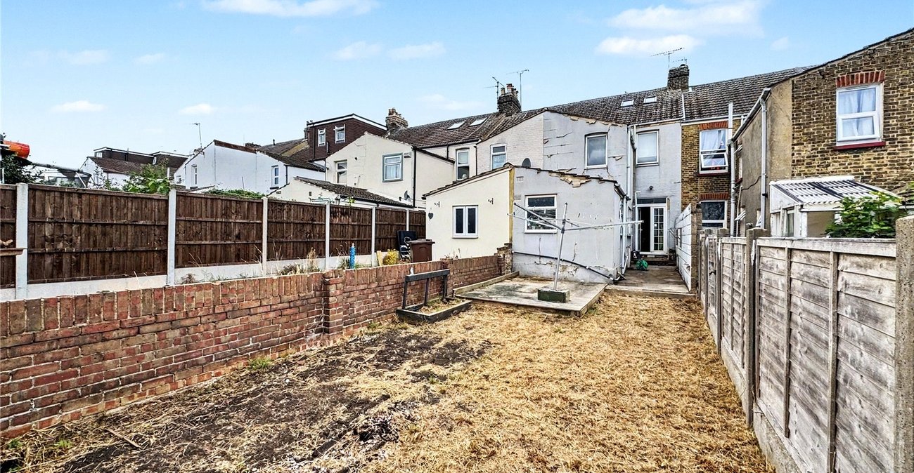 4 bedroom house for sale in Gillingham | Robinson Michael & Jackson