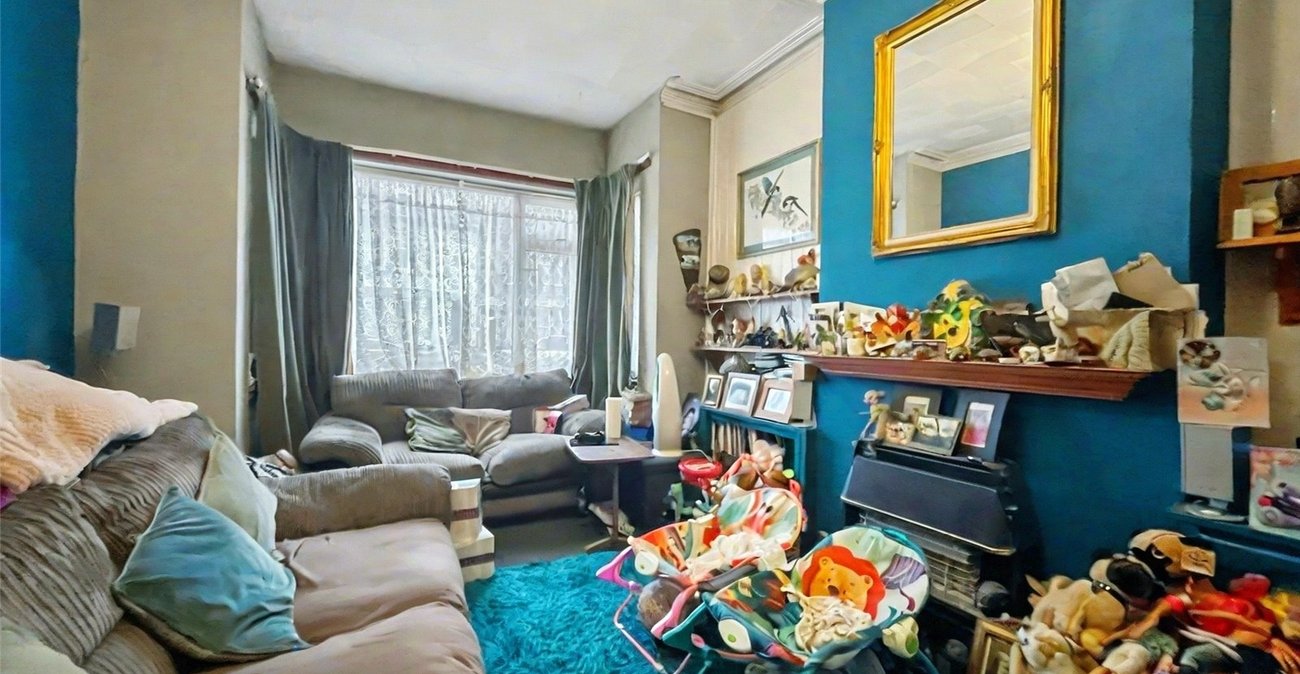 4 bedroom house for sale in Gillingham | Robinson Michael & Jackson