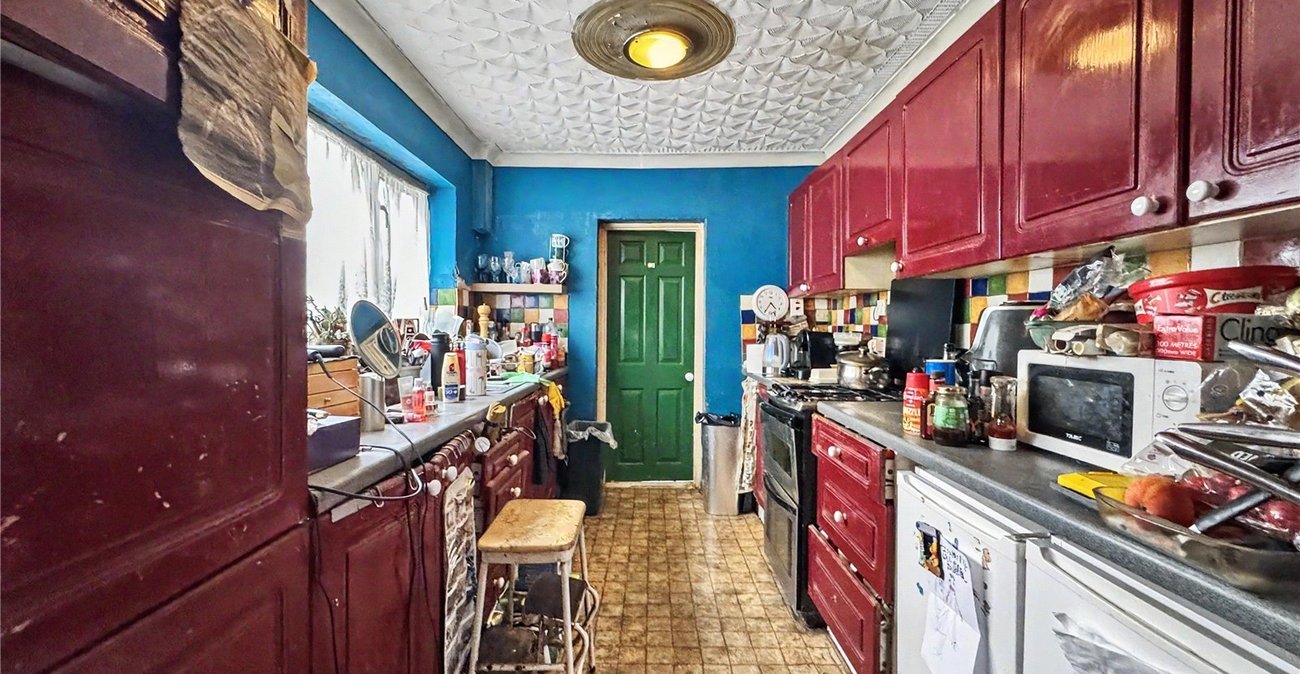 4 bedroom house for sale in Gillingham | Robinson Michael & Jackson