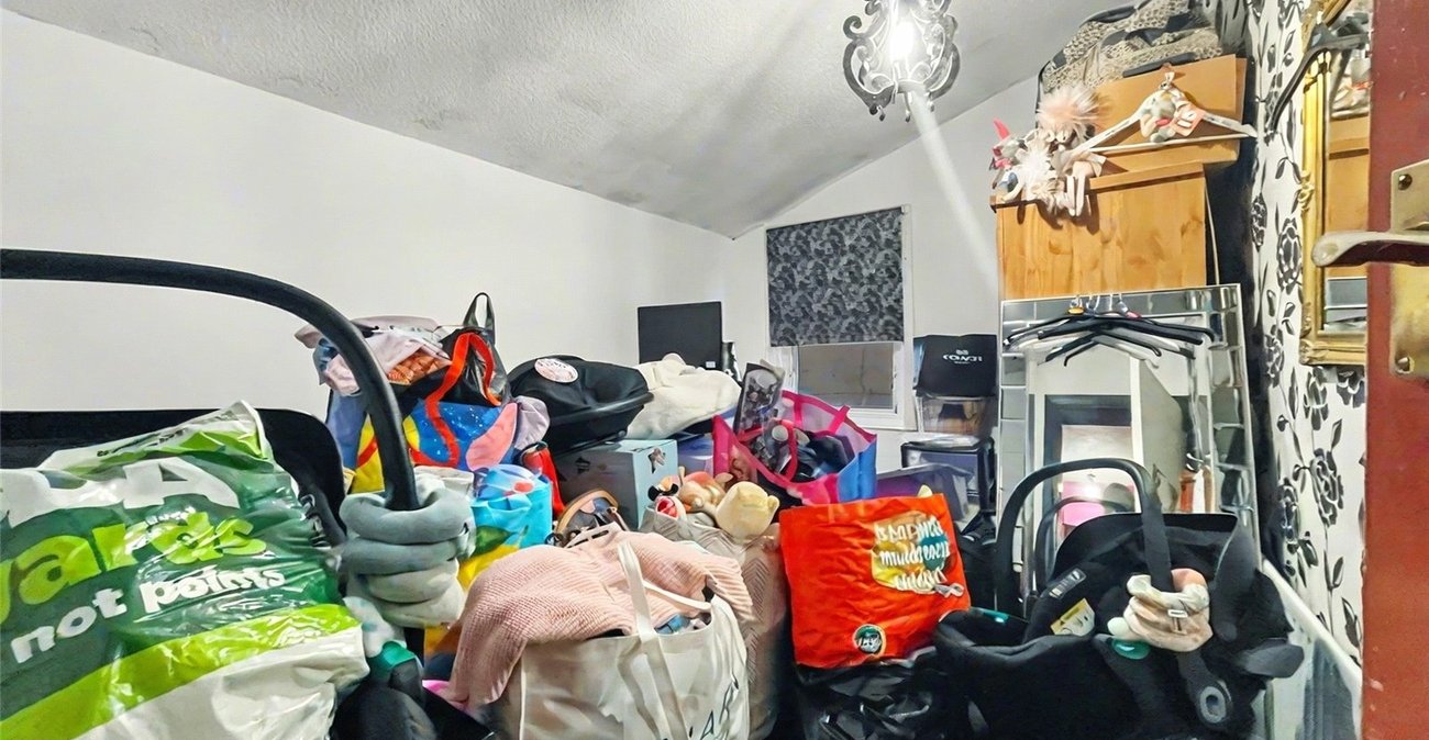 4 bedroom house for sale in Gillingham | Robinson Michael & Jackson