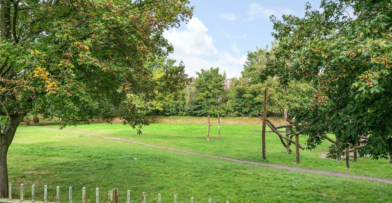 1 bedroom property for sale in  | Robinson Jackson