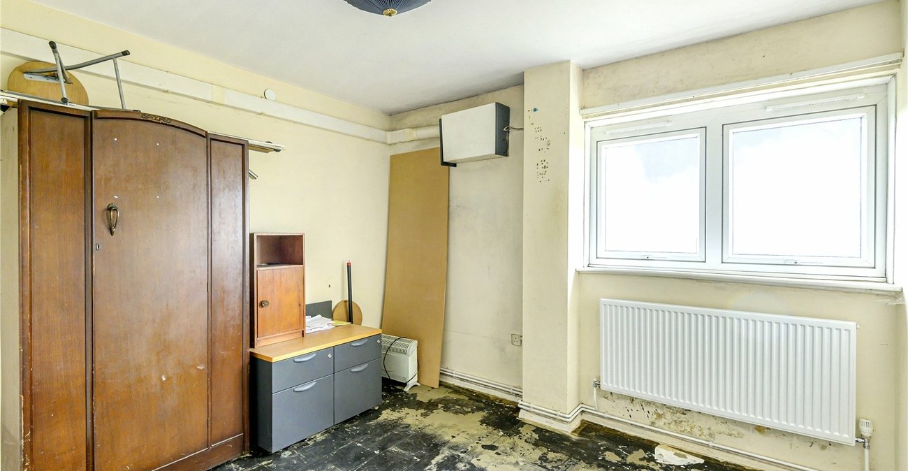 1 bedroom property for sale in  | Robinson Jackson