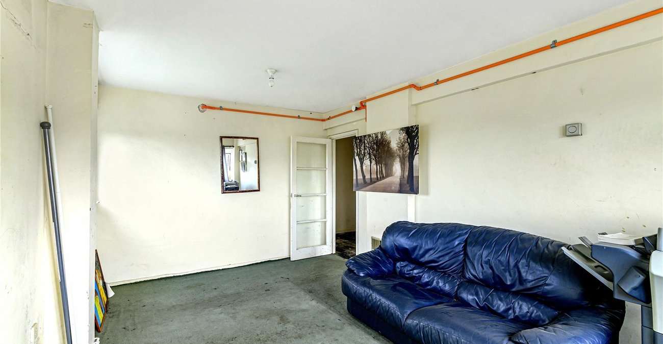 1 bedroom property for sale in  | Robinson Jackson