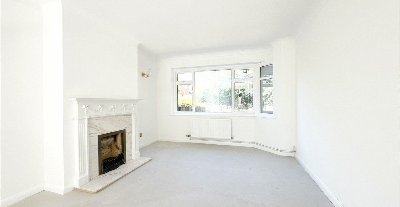 5 bedroom house for sale in Hextable | Robinson Jackson