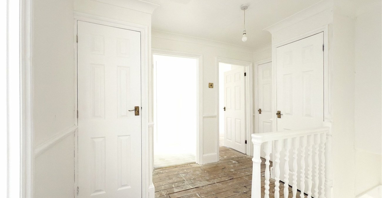 5 bedroom house for sale in Hextable | Robinson Jackson