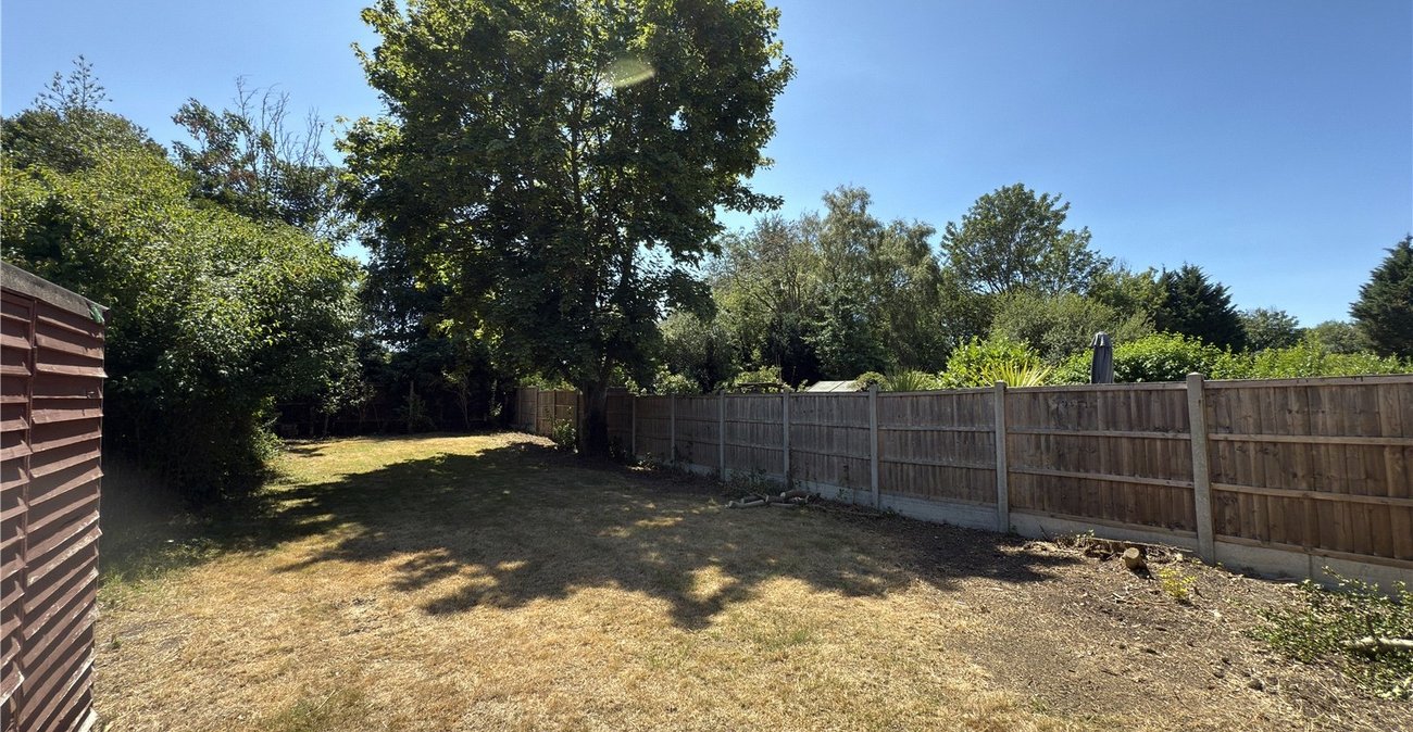 5 bedroom house for sale in Hextable | Robinson Jackson