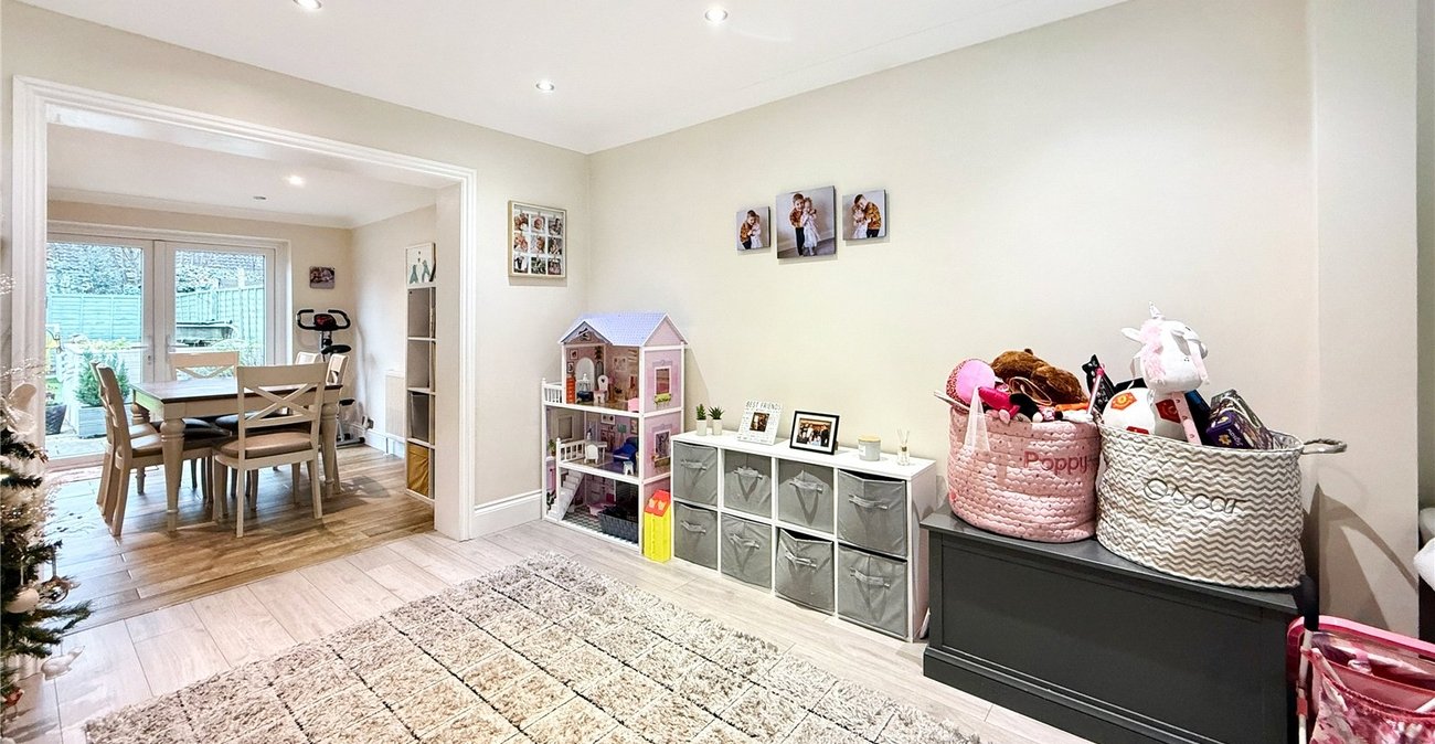 4 bedroom house for sale in Hextable | Robinson Jackson
