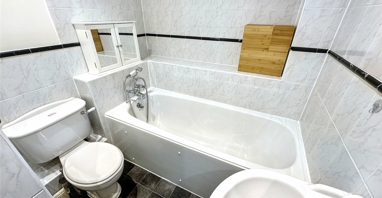4 bedroom house for sale in The Historic Dockyard | Robinson Michael & Jackson