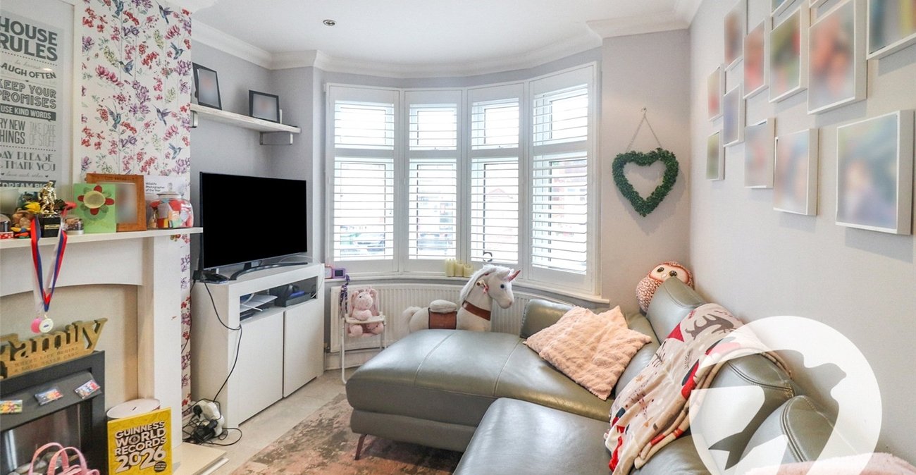 3 bedroom house for sale in Erith | Robinson Jackson