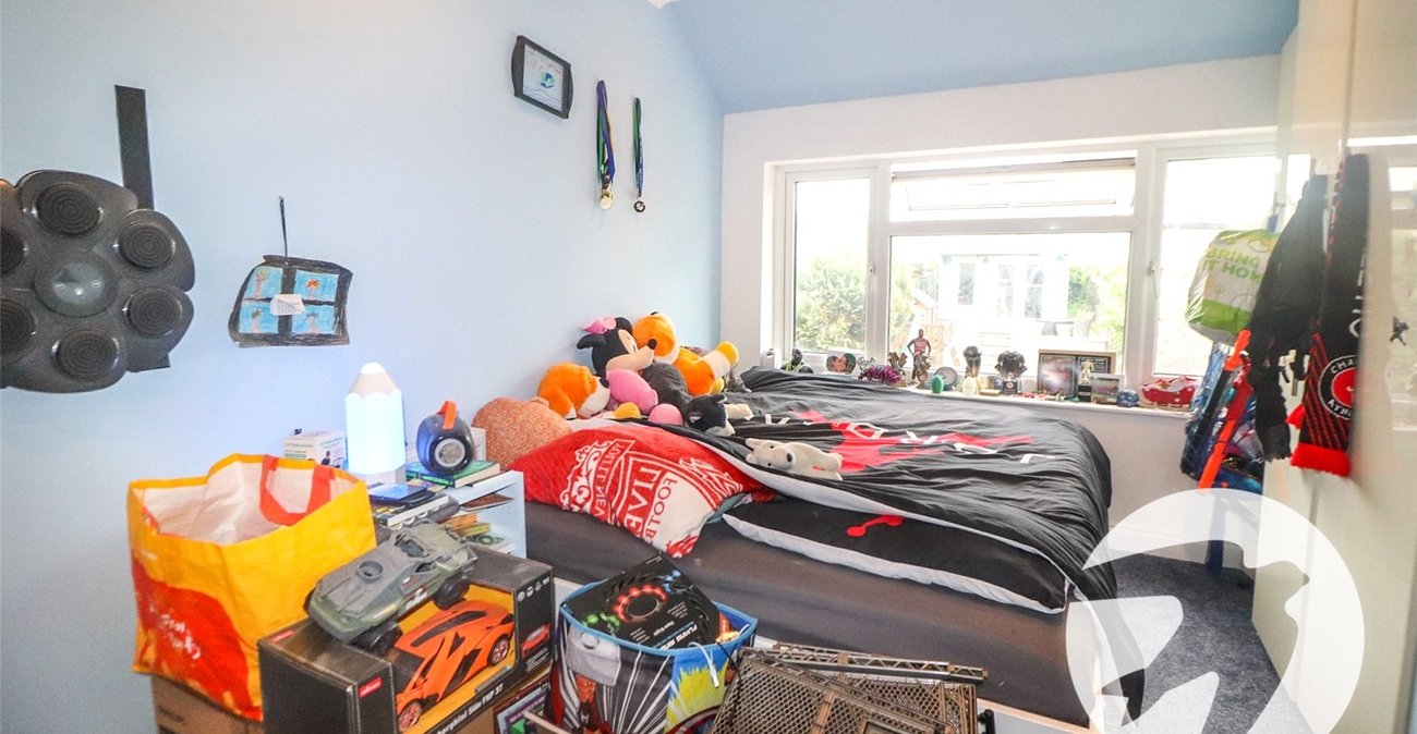 3 bedroom house for sale in Erith | Robinson Jackson