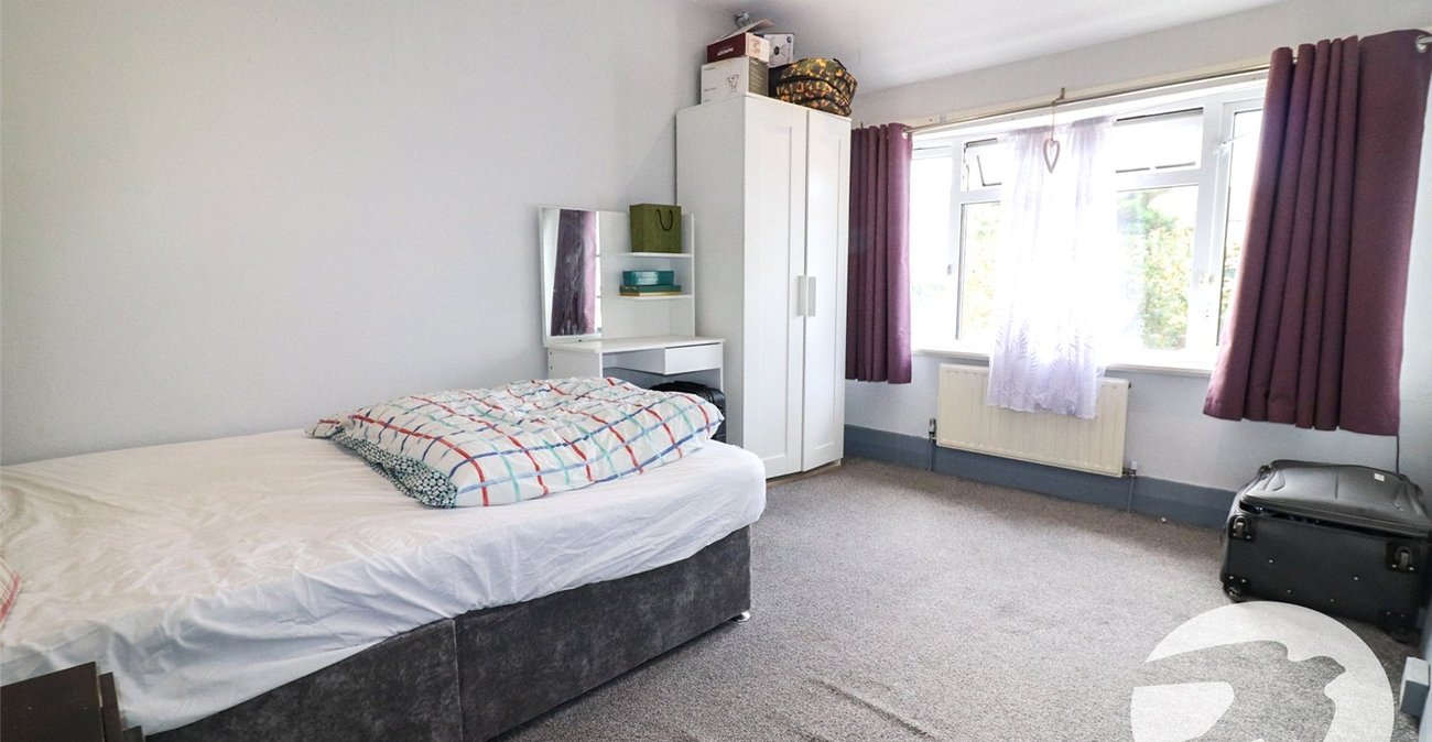 3 bedroom house for sale in Northumberland Heath | Robinson Jackson