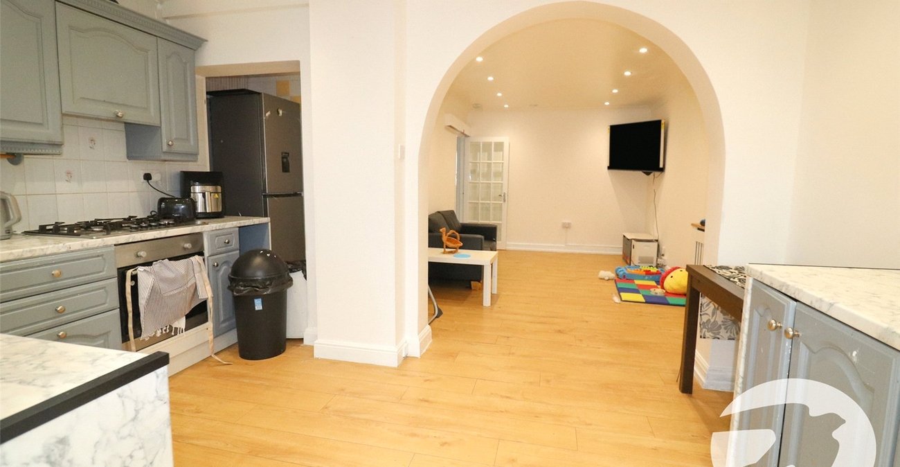 3 bedroom house for sale in Northumberland Heath | Robinson Jackson