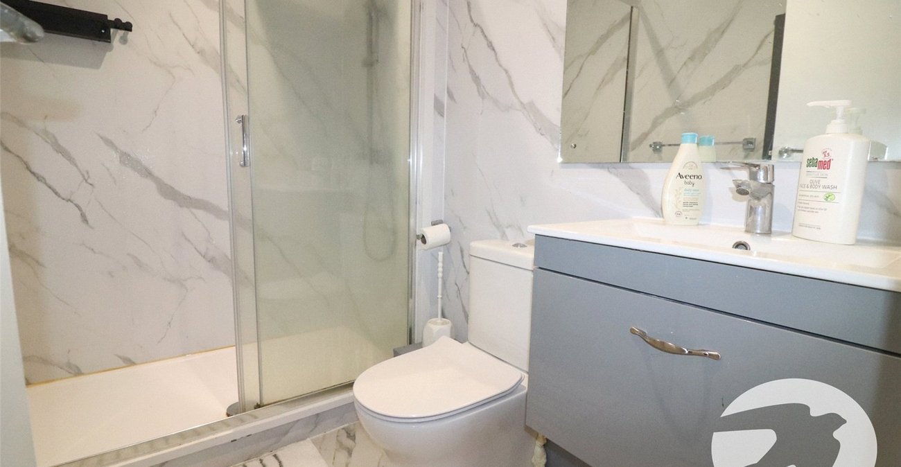 3 bedroom house for sale in Northumberland Heath | Robinson Jackson