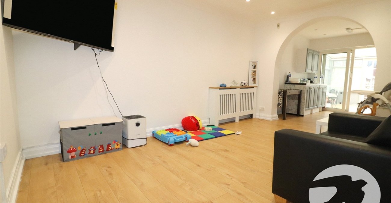 3 bedroom house for sale in Northumberland Heath | Robinson Jackson