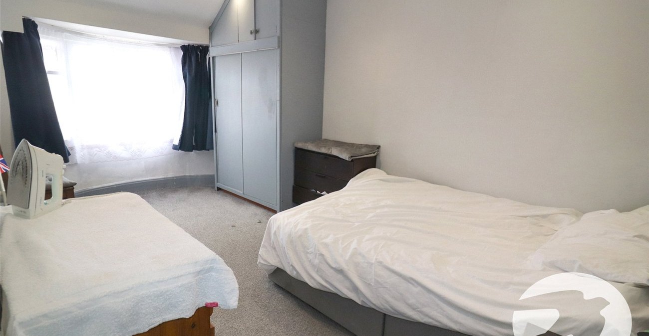 3 bedroom house for sale in Northumberland Heath | Robinson Jackson