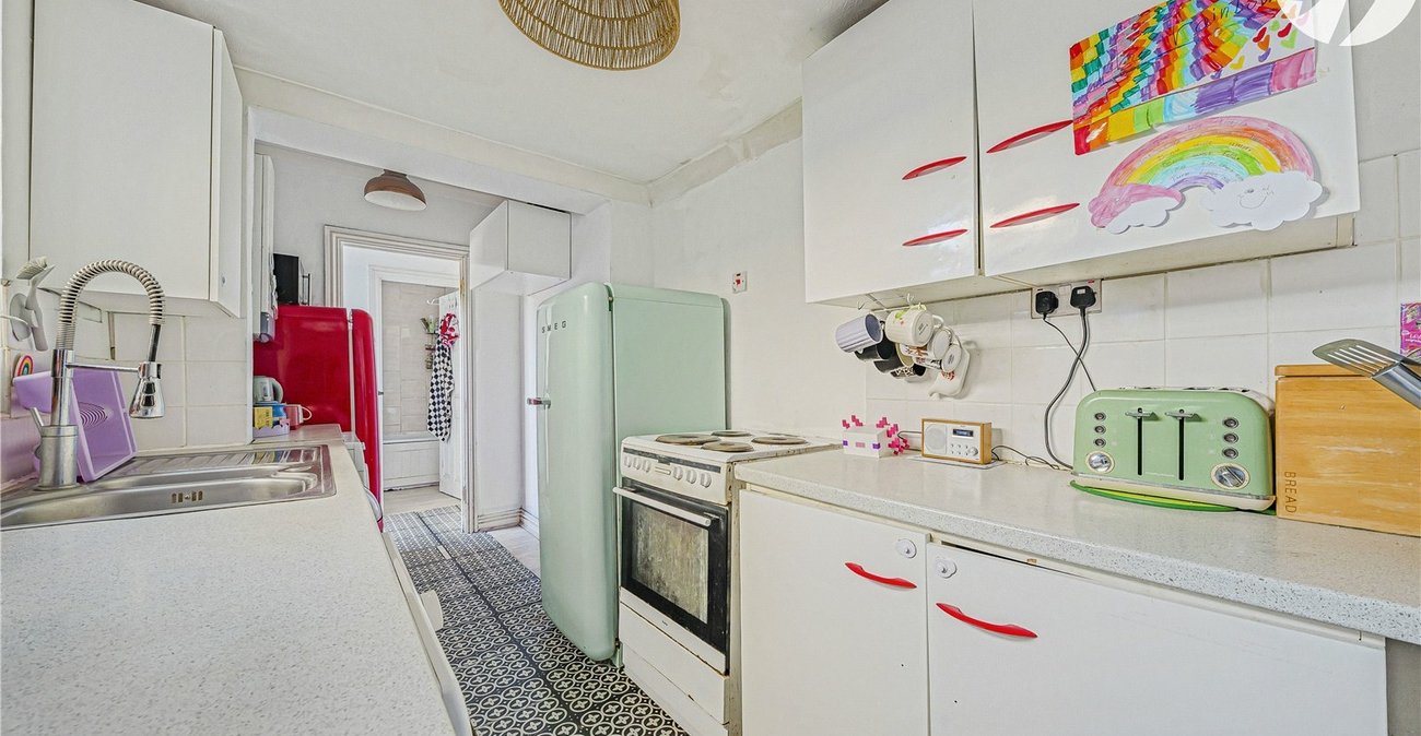 3 bedroom house for sale in Dartford | Robinson Jackson