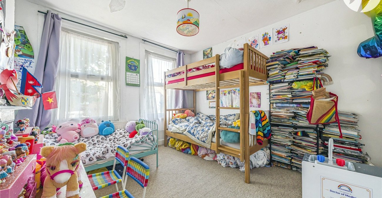 3 bedroom house for sale in Dartford | Robinson Jackson