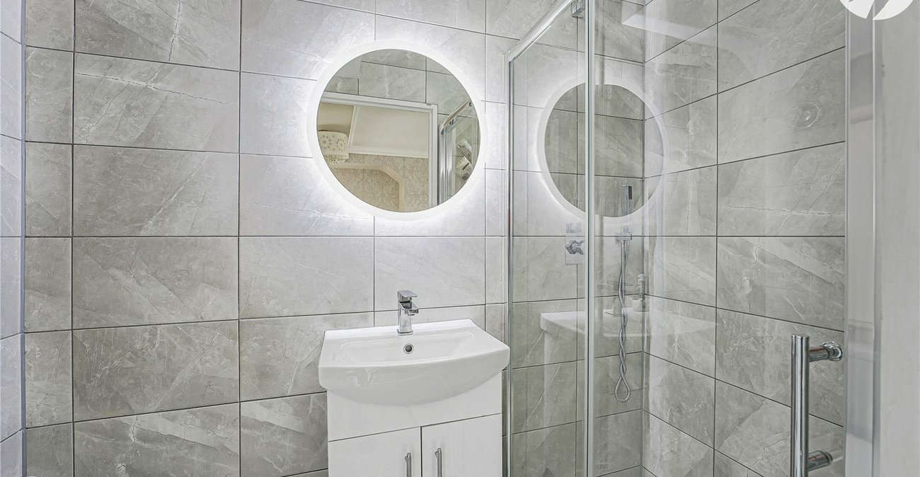 3 bedroom house for sale in Dartford | Robinson Jackson