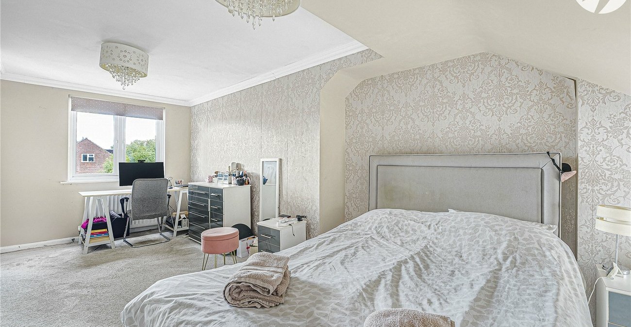 3 bedroom house for sale in Dartford | Robinson Jackson