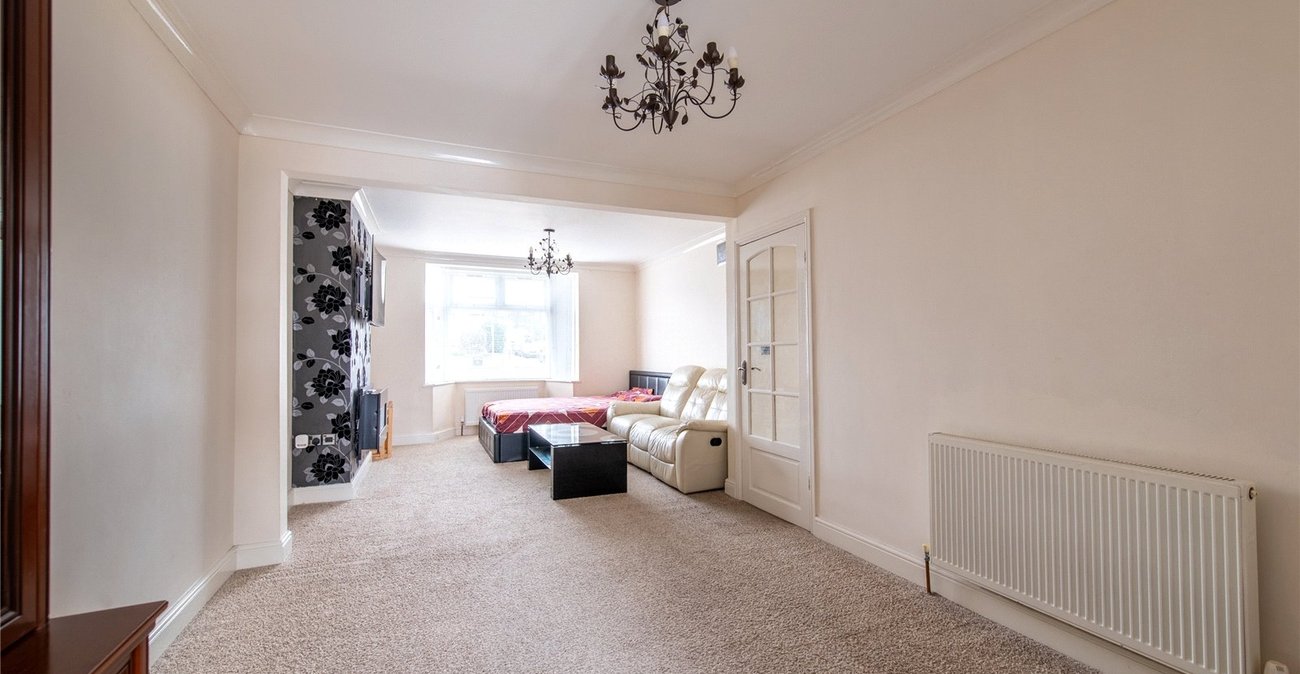 3 bedroom house for sale in Northfleet | Robinson Michael & Jackson