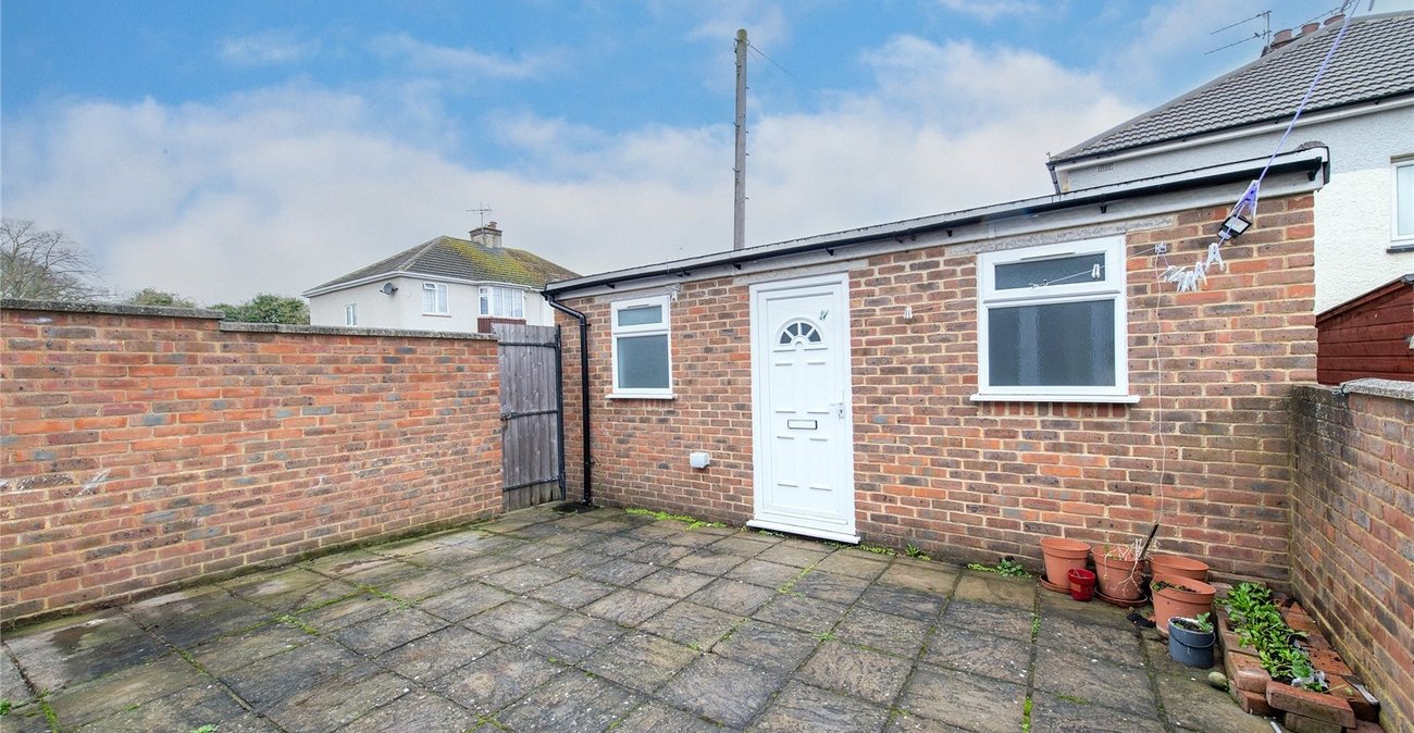 3 bedroom house for sale in Northfleet | Robinson Michael & Jackson